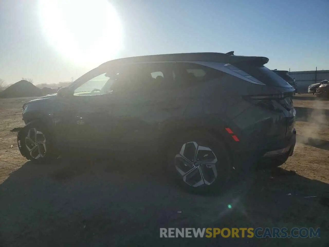 2 Photograph of a damaged car 5NMJF3DE5RH386194 HYUNDAI TUCSON 2024