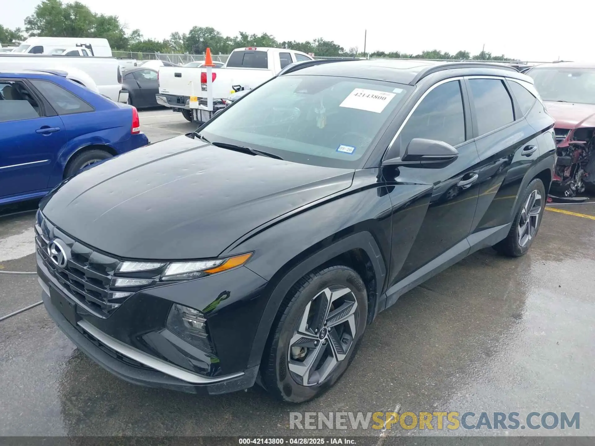 2 Photograph of a damaged car 5NMJF3DE6RH401401 HYUNDAI TUCSON 2024