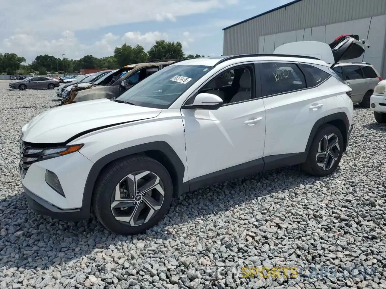 1 Photograph of a damaged car 5NMJF3DE8RH365372 HYUNDAI TUCSON 2024