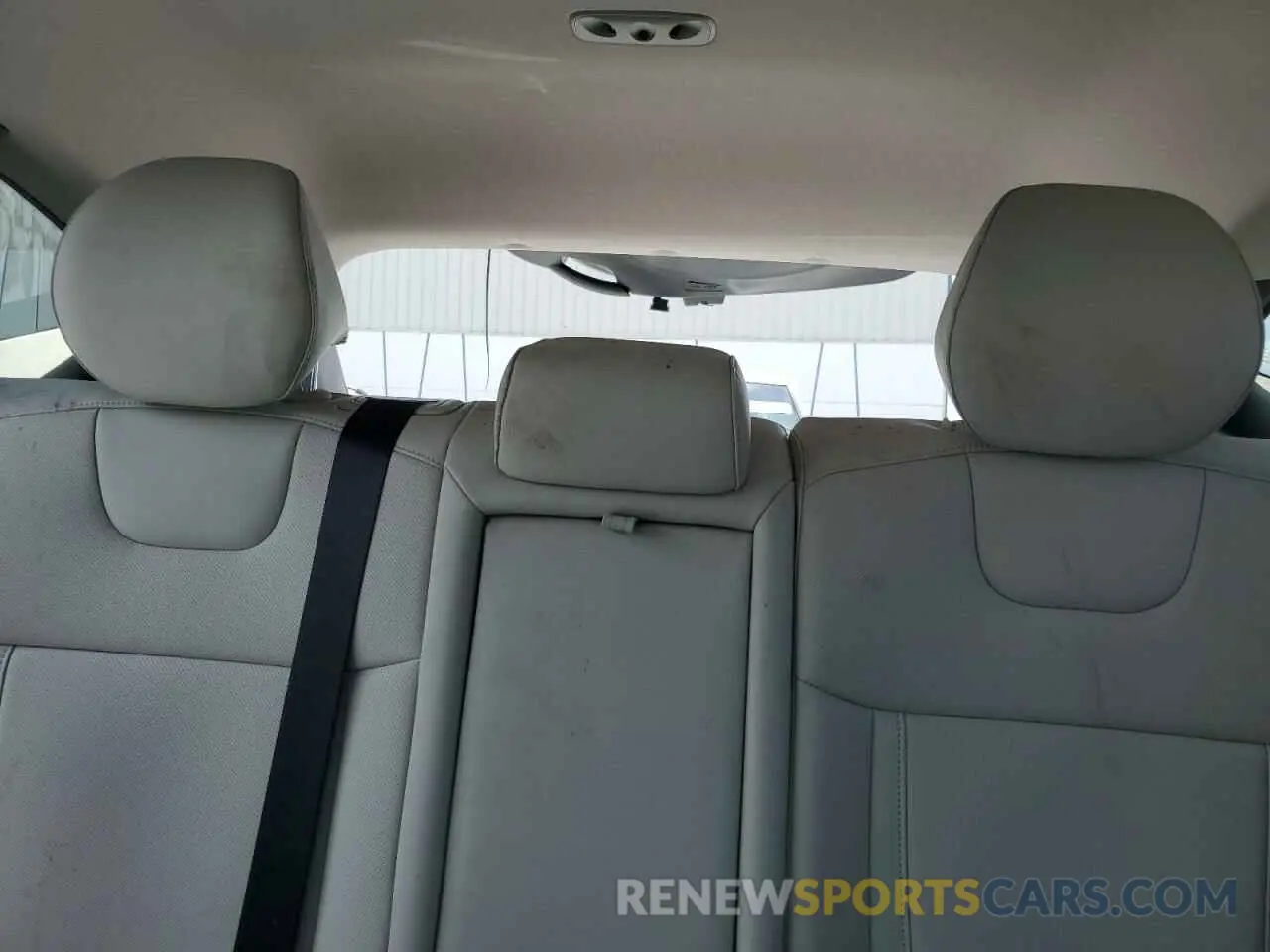 10 Photograph of a damaged car 5NMJF3DE8RH365372 HYUNDAI TUCSON 2024