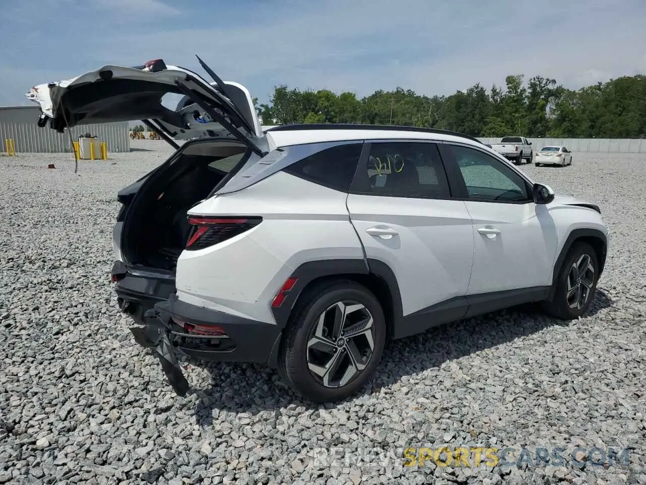 3 Photograph of a damaged car 5NMJF3DE8RH365372 HYUNDAI TUCSON 2024