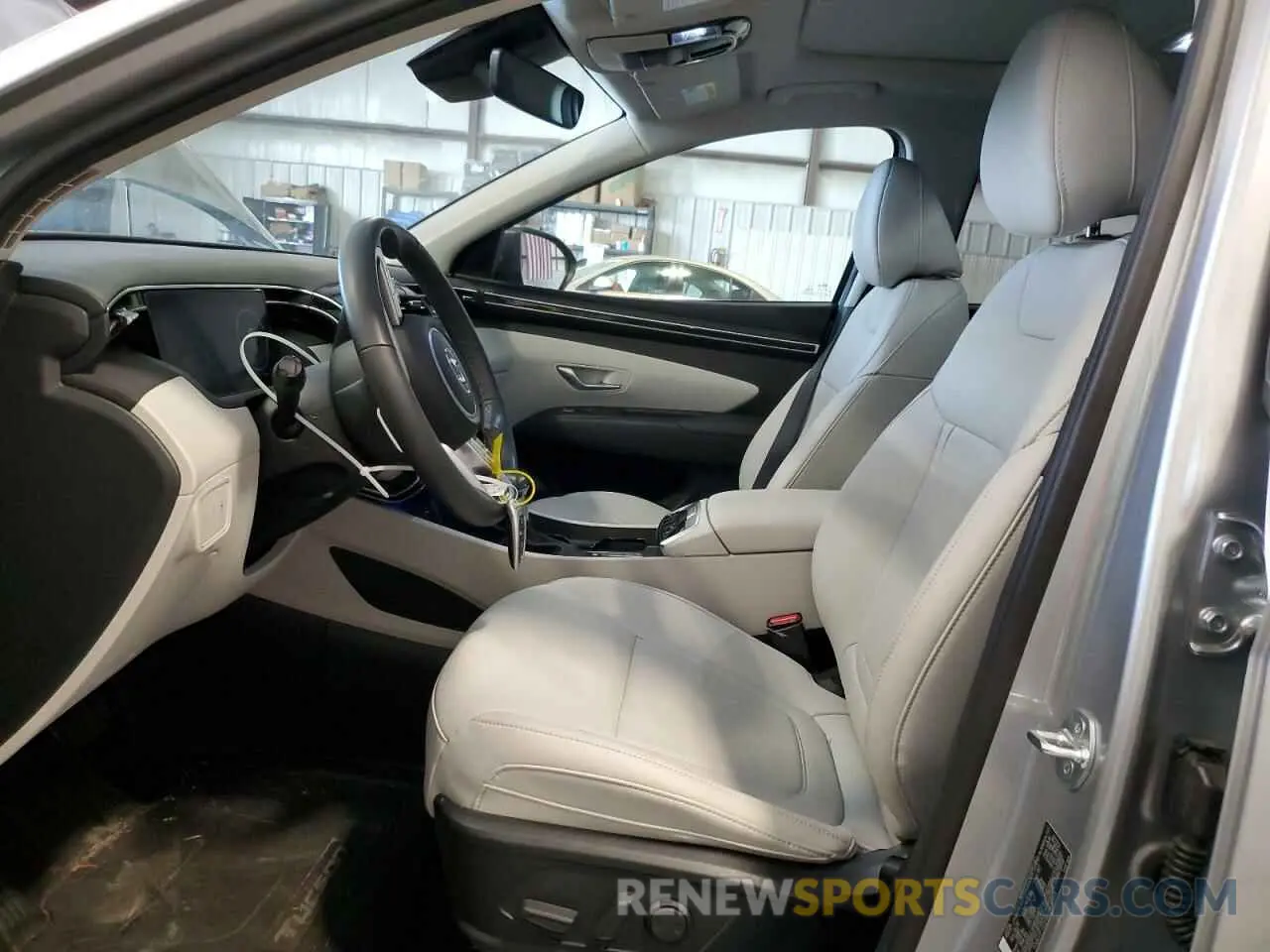 7 Photograph of a damaged car 5NMJF3DE8RH418104 HYUNDAI TUCSON 2024