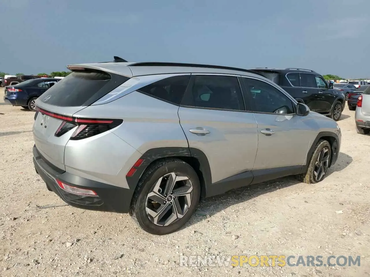 3 Photograph of a damaged car 5NMJF3DE9RH411355 HYUNDAI TUCSON 2024