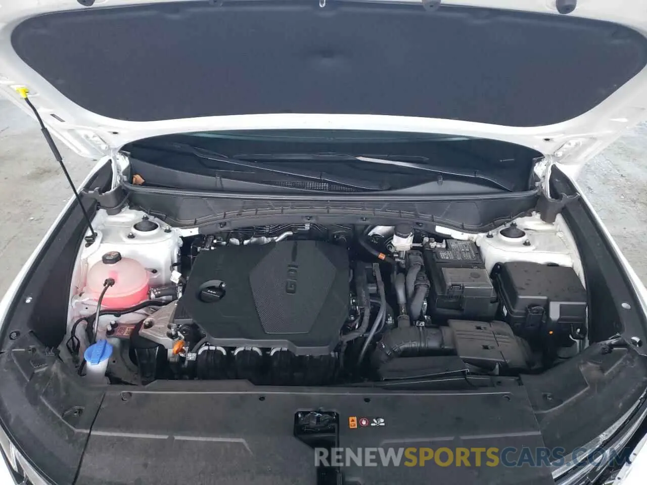 11 Photograph of a damaged car 5NMJF3DEXRH346001 HYUNDAI TUCSON 2024