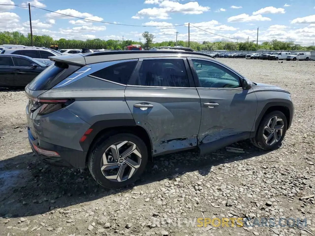3 Photograph of a damaged car 5NMJFCDE0RH399631 HYUNDAI TUCSON 2024