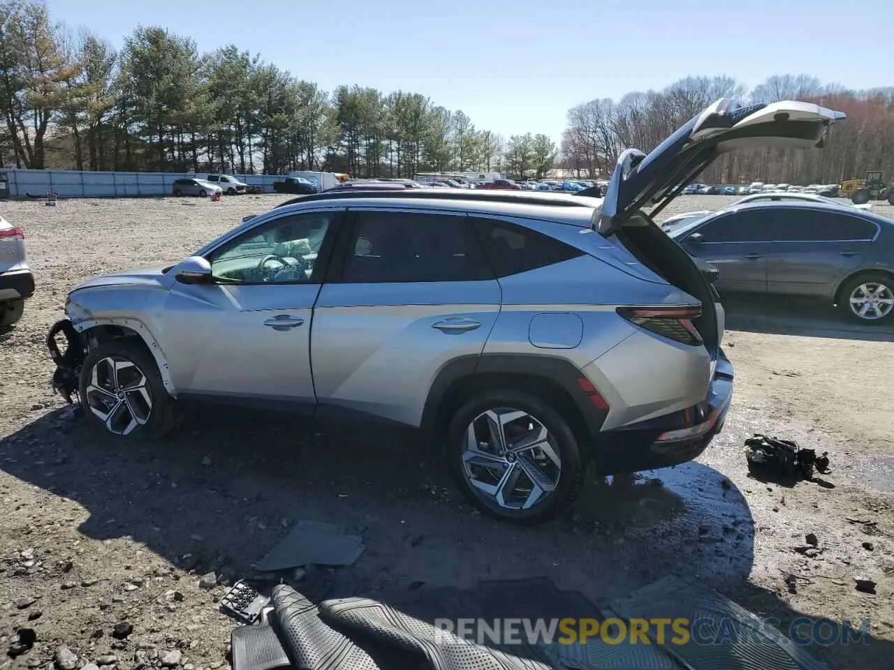 2 Photograph of a damaged car 5NMJFCDE0RH439836 HYUNDAI TUCSON 2024