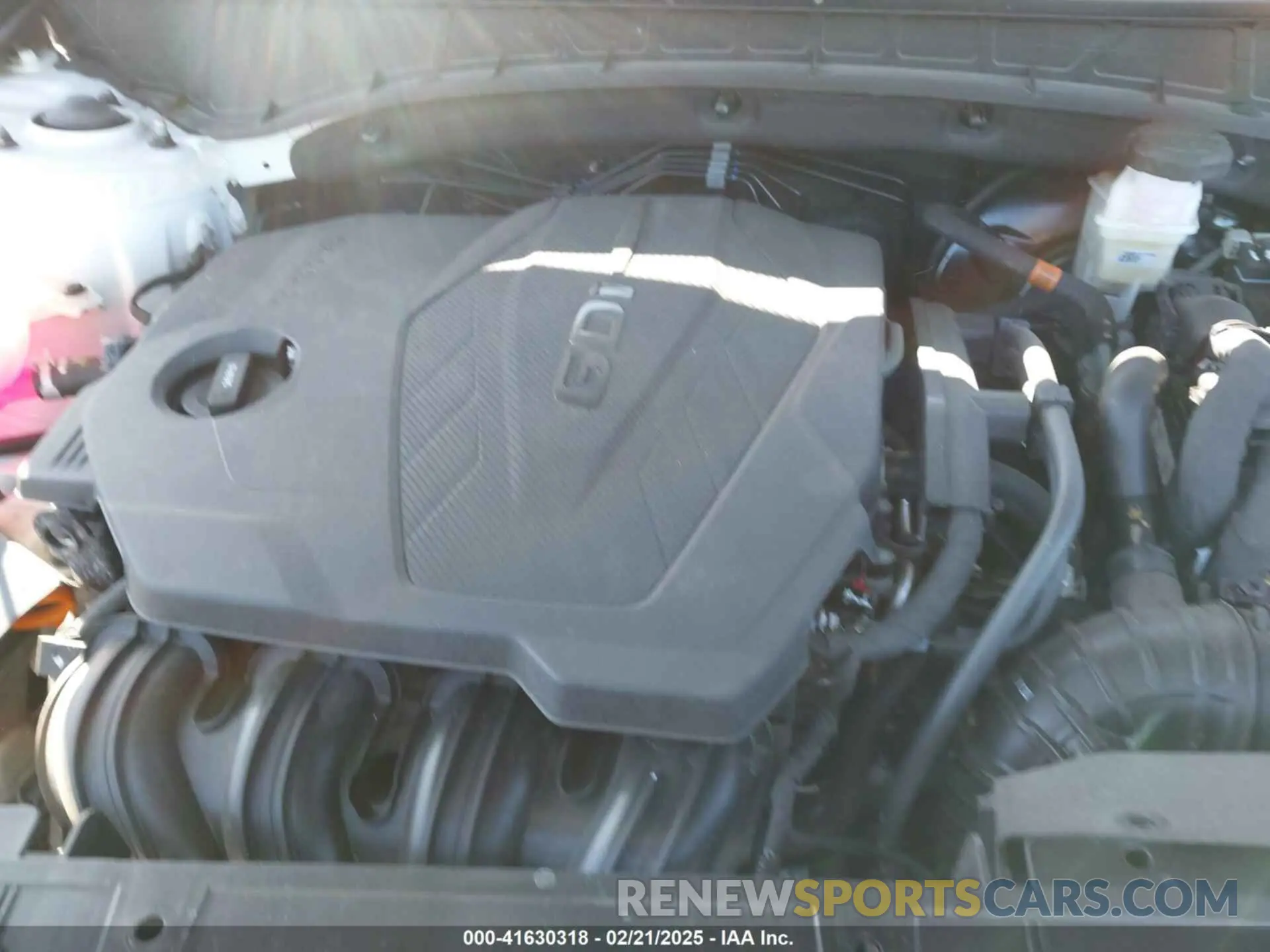 10 Photograph of a damaged car 5NMJFCDE1RH345559 HYUNDAI TUCSON 2024