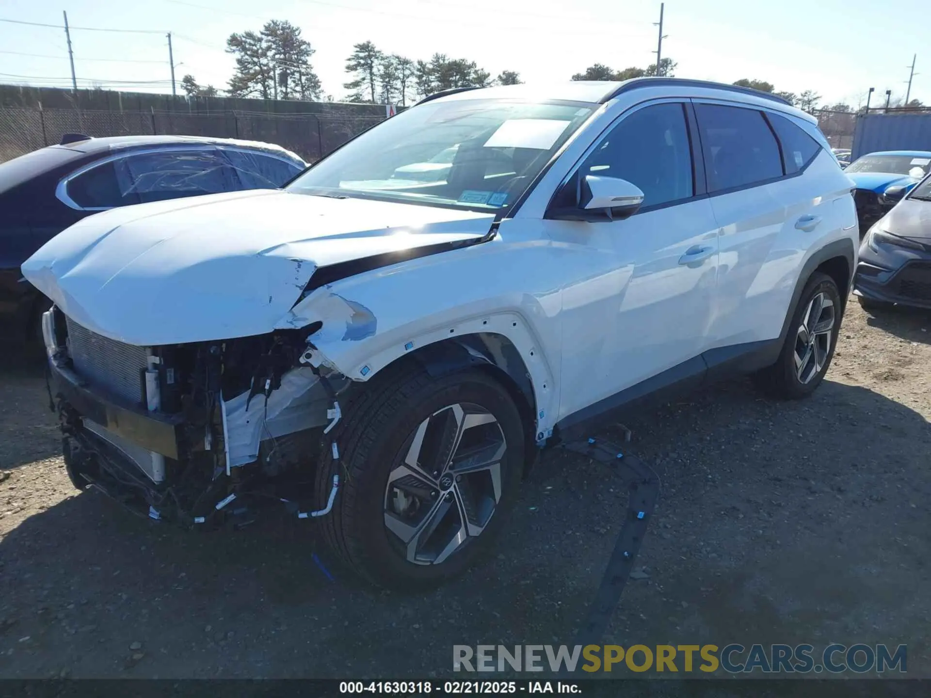 2 Photograph of a damaged car 5NMJFCDE1RH345559 HYUNDAI TUCSON 2024