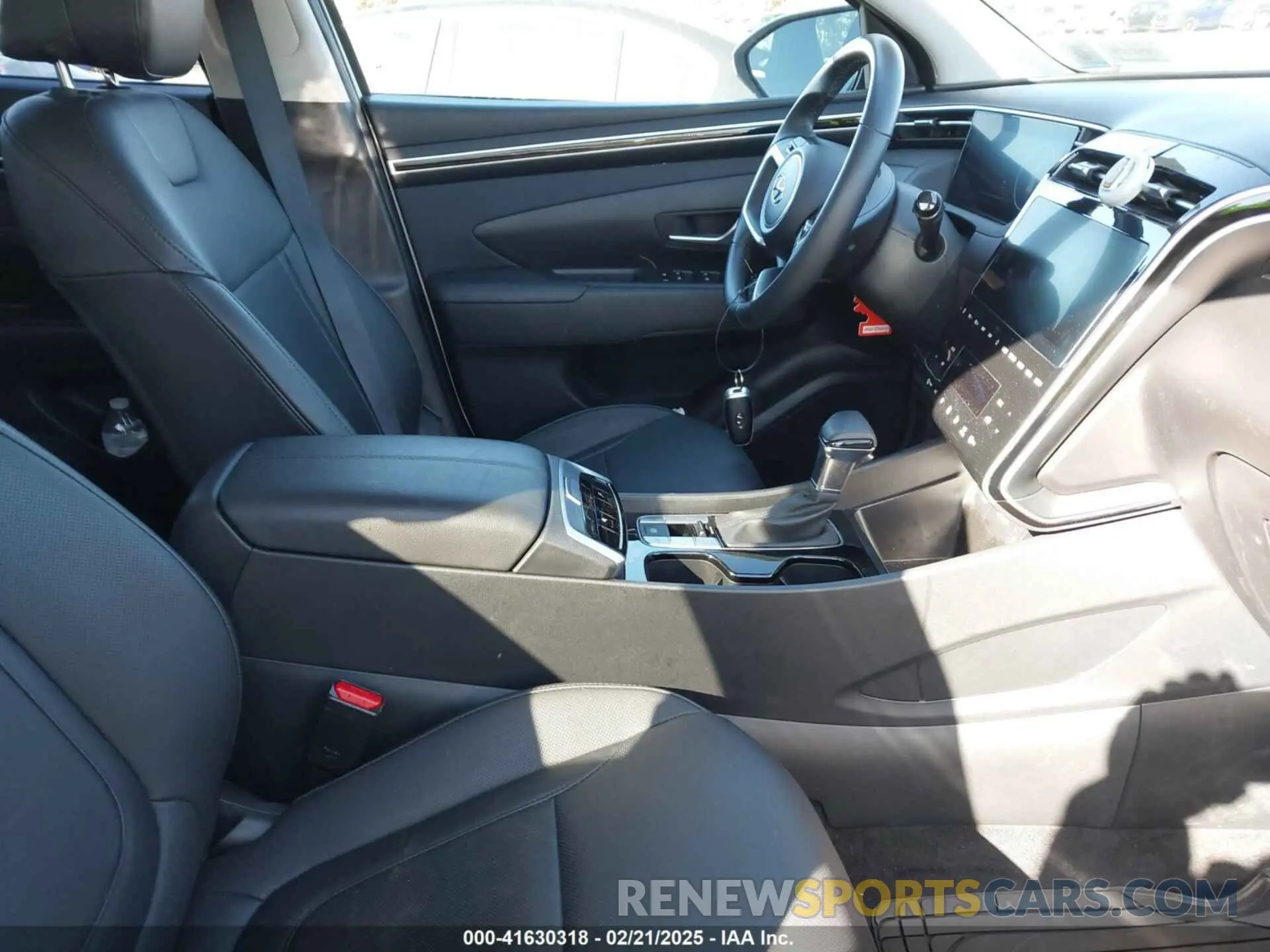 5 Photograph of a damaged car 5NMJFCDE1RH345559 HYUNDAI TUCSON 2024