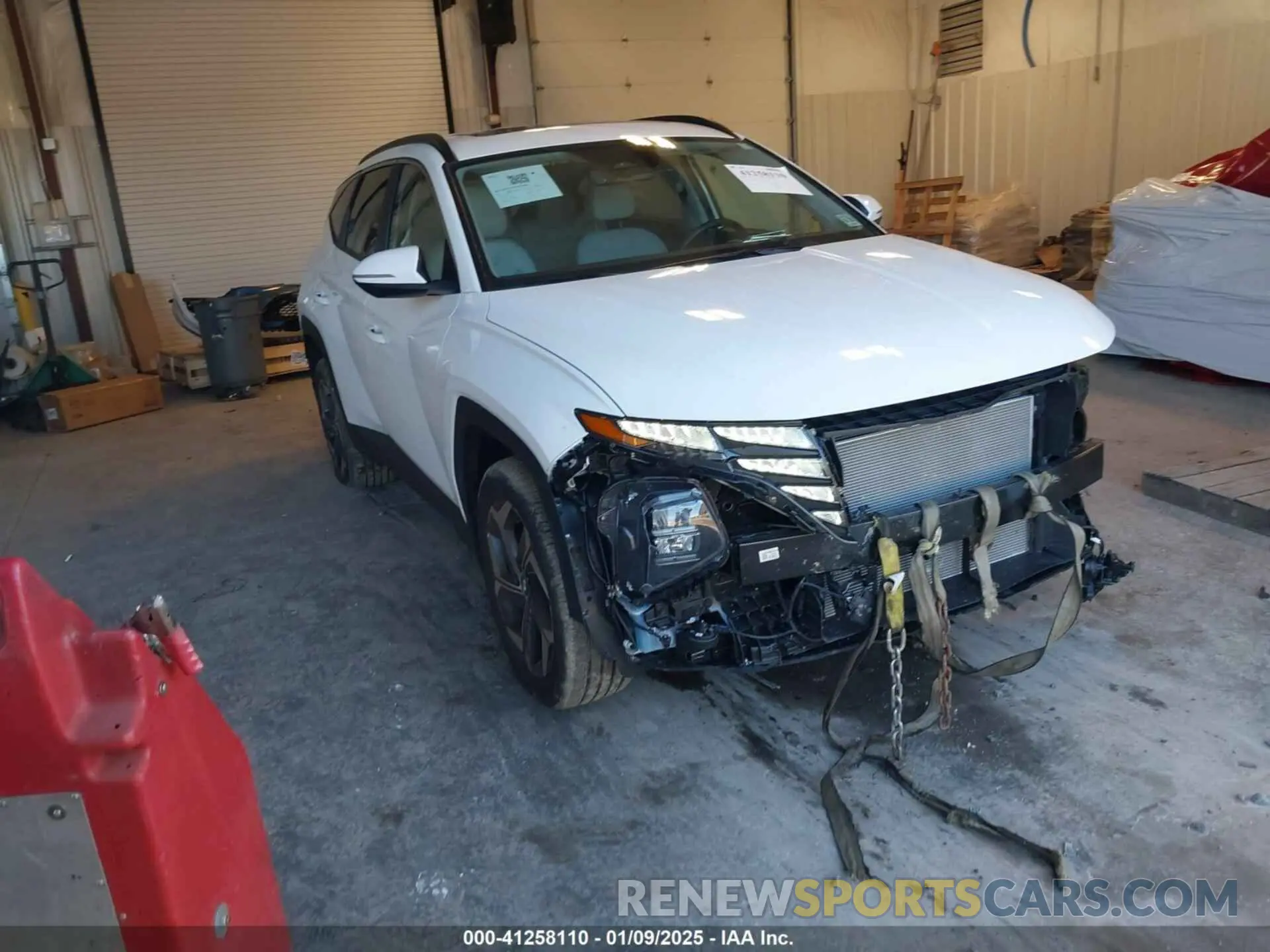 1 Photograph of a damaged car 5NMJFCDE1RH419613 HYUNDAI TUCSON 2024