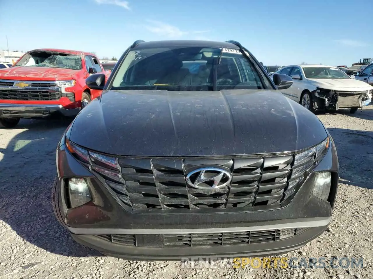 5 Photograph of a damaged car 5NMJFCDE2RH336787 HYUNDAI TUCSON 2024