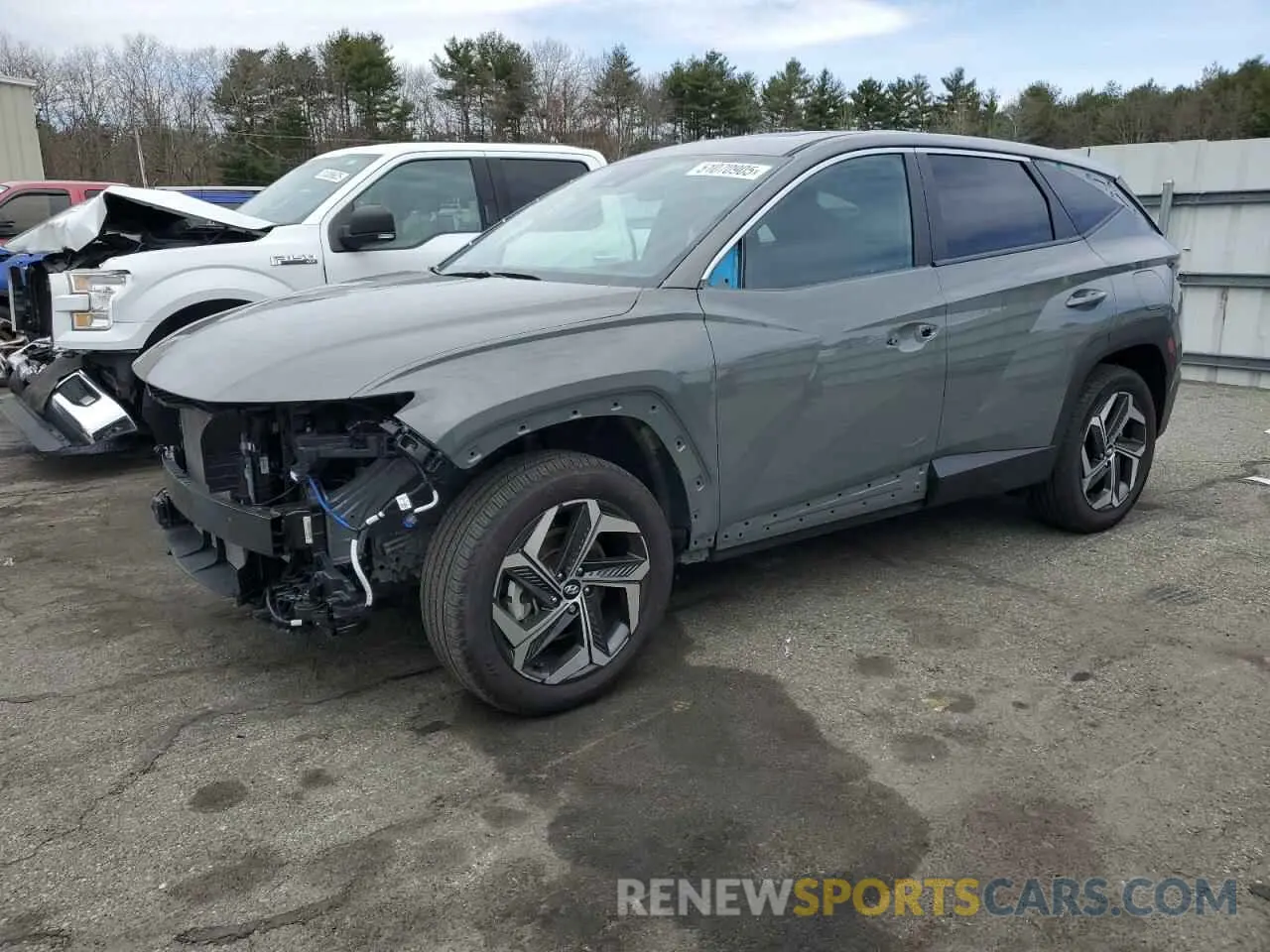 1 Photograph of a damaged car 5NMJFCDE2RH341147 HYUNDAI TUCSON 2024