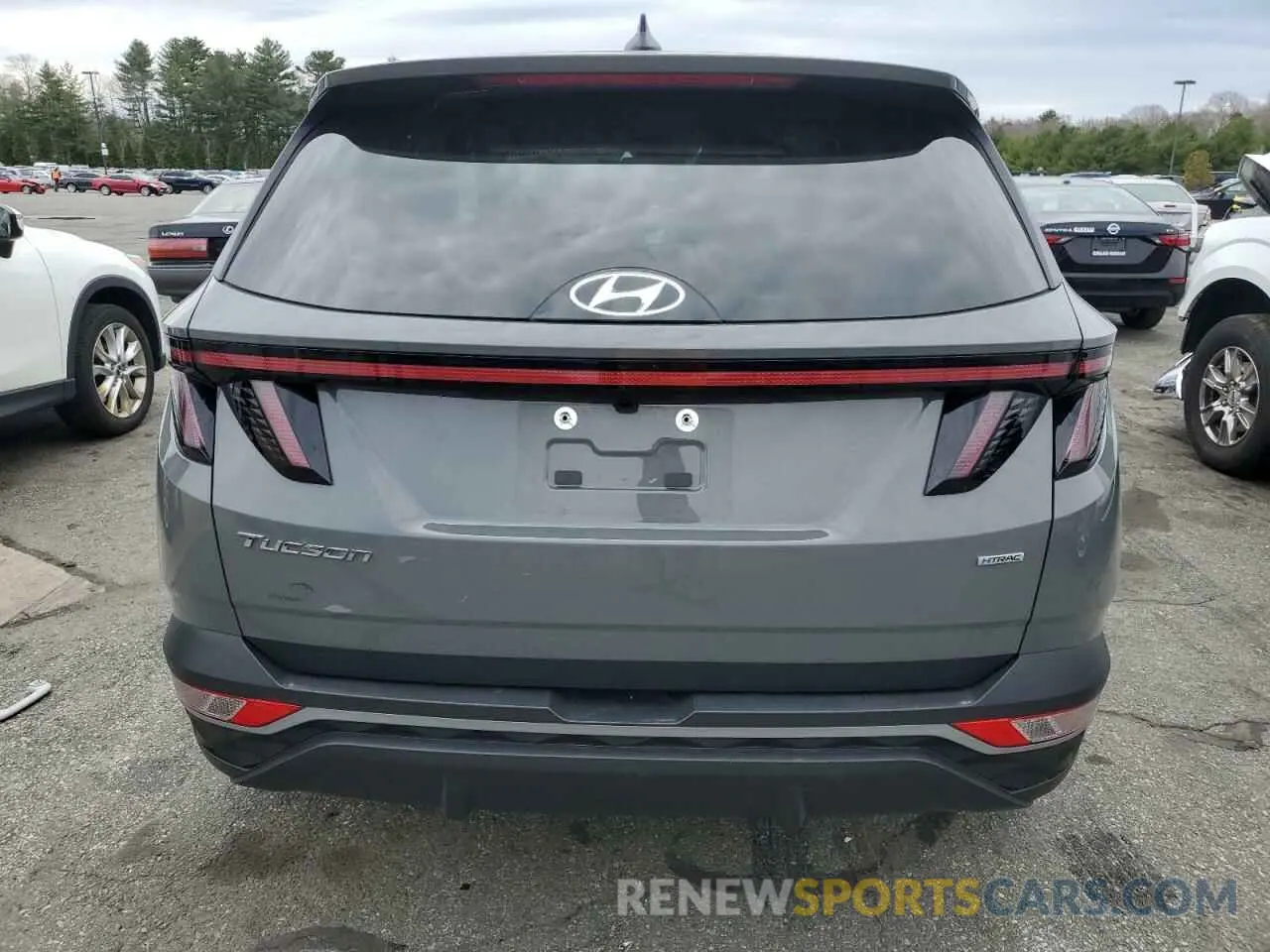 6 Photograph of a damaged car 5NMJFCDE2RH341147 HYUNDAI TUCSON 2024