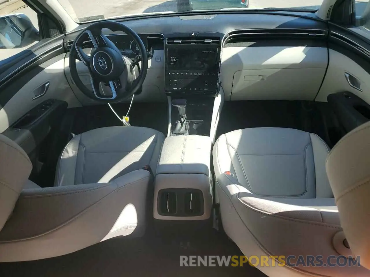 8 Photograph of a damaged car 5NMJFCDE2RH347188 HYUNDAI TUCSON 2024