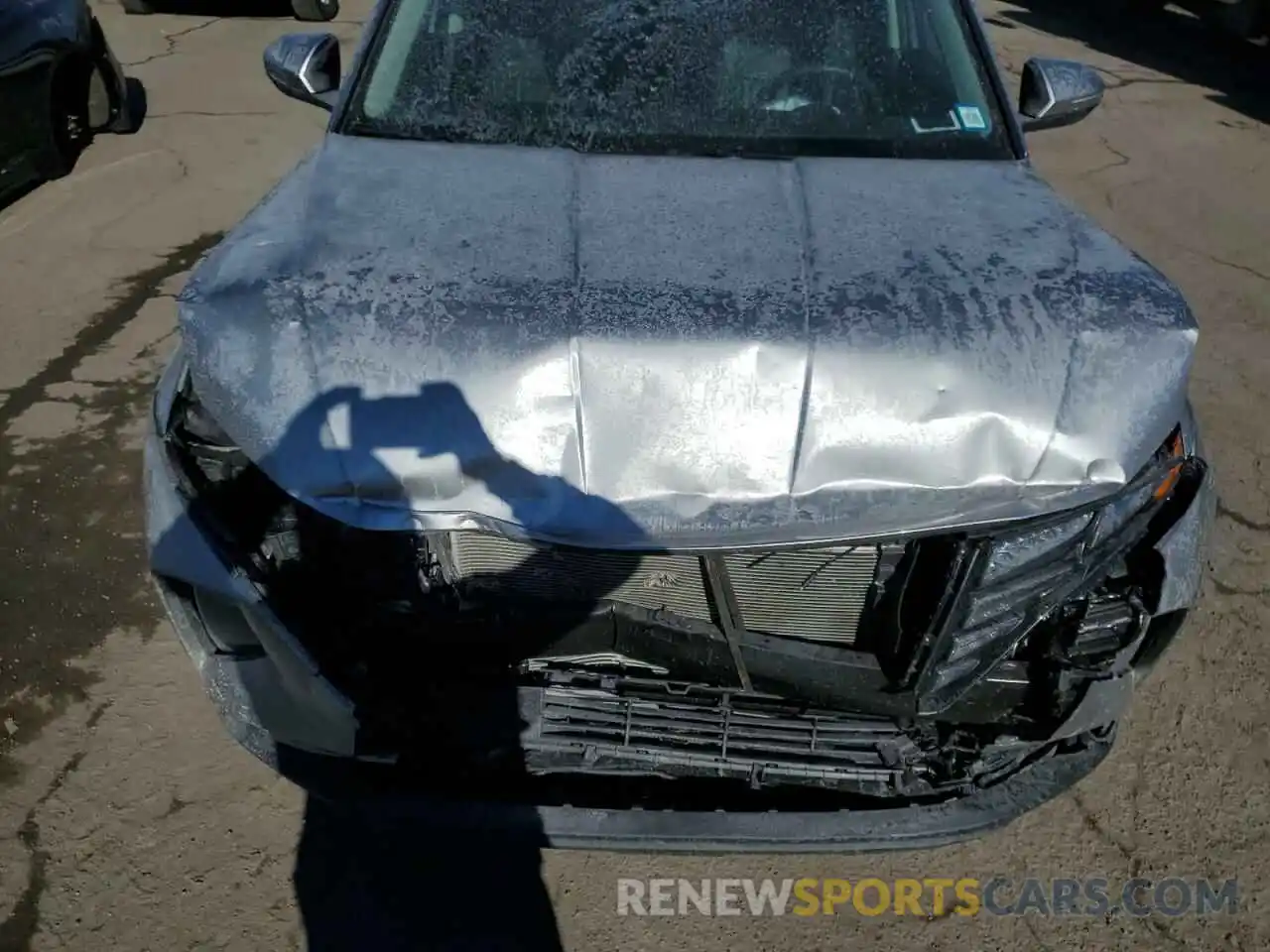 12 Photograph of a damaged car 5NMJFCDE3RH339987 HYUNDAI TUCSON 2024