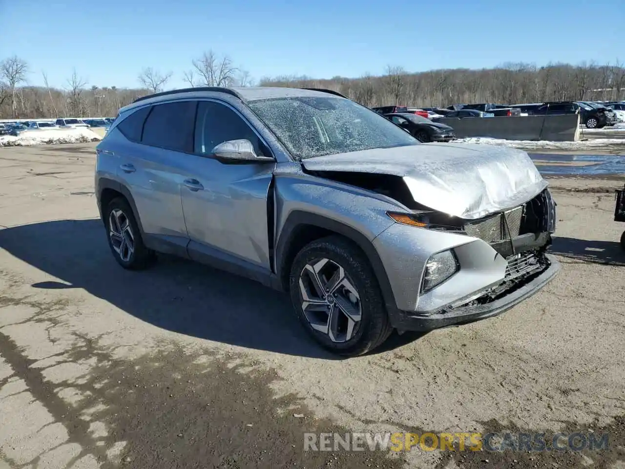 4 Photograph of a damaged car 5NMJFCDE3RH339987 HYUNDAI TUCSON 2024