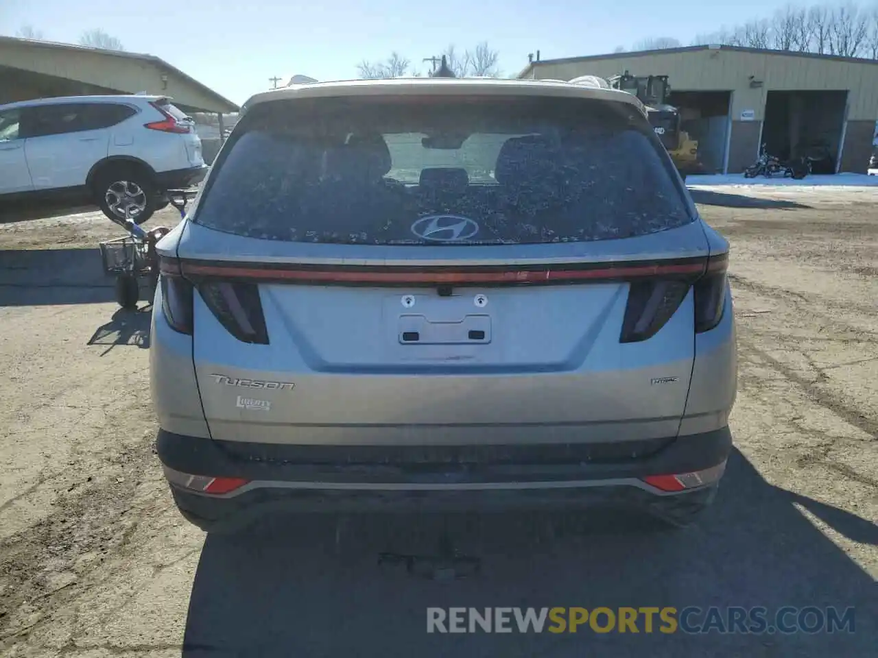 6 Photograph of a damaged car 5NMJFCDE3RH339987 HYUNDAI TUCSON 2024