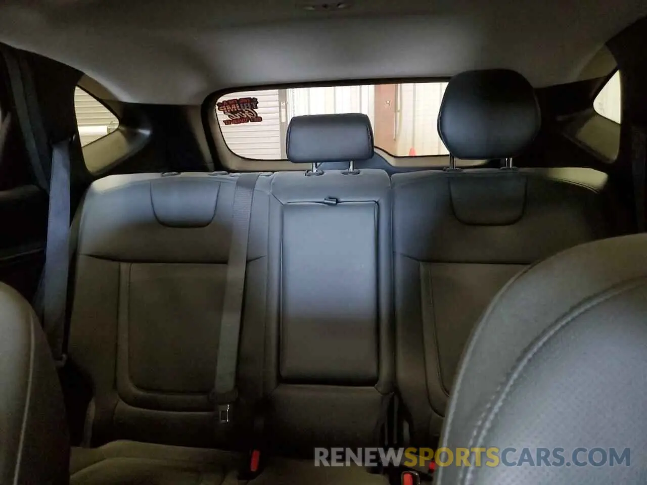 10 Photograph of a damaged car 5NMJFCDE3RH378059 HYUNDAI TUCSON 2024