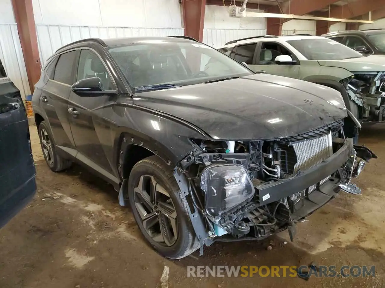 4 Photograph of a damaged car 5NMJFCDE3RH378059 HYUNDAI TUCSON 2024
