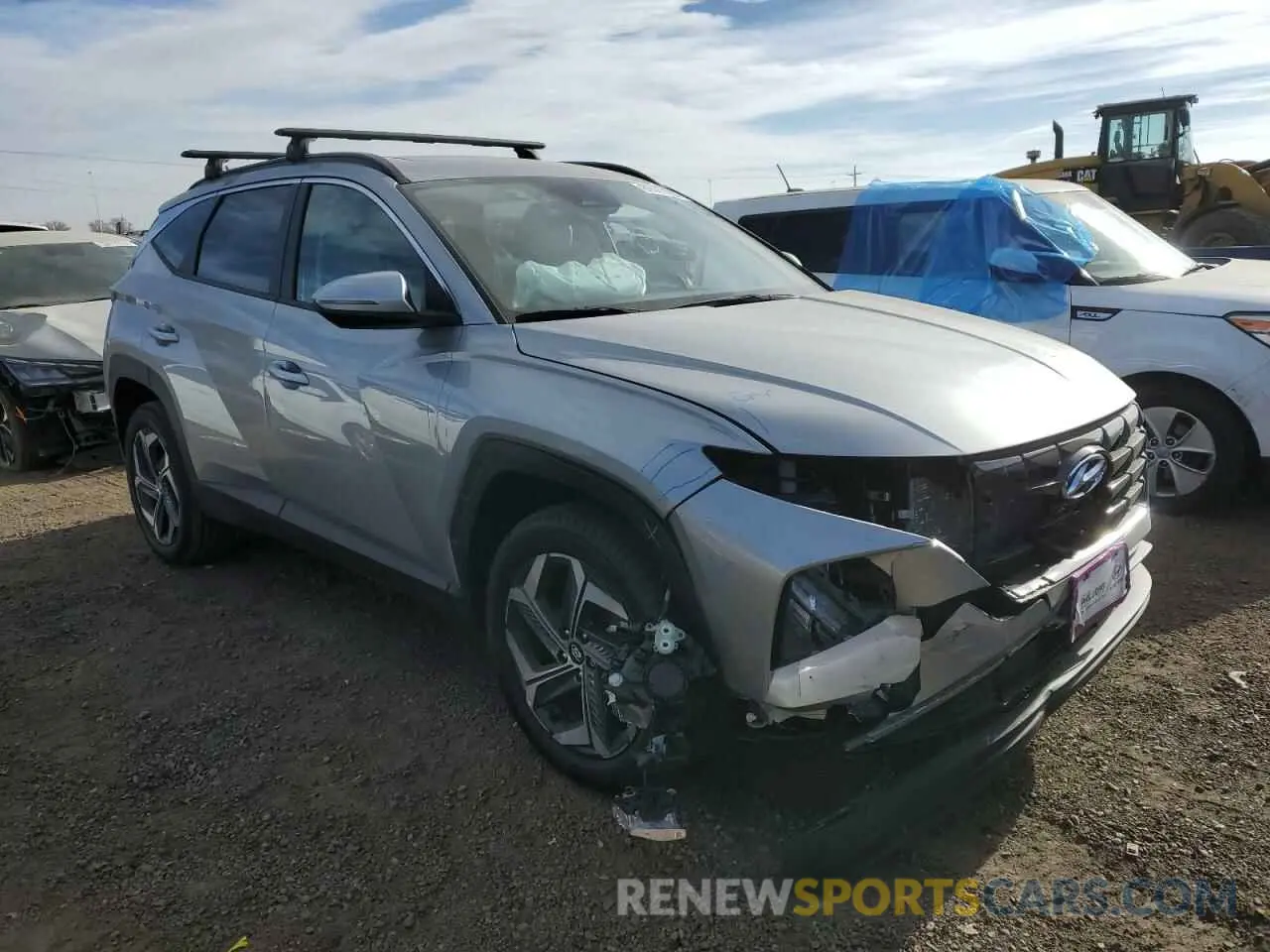 4 Photograph of a damaged car 5NMJFCDE3RH412405 HYUNDAI TUCSON 2024