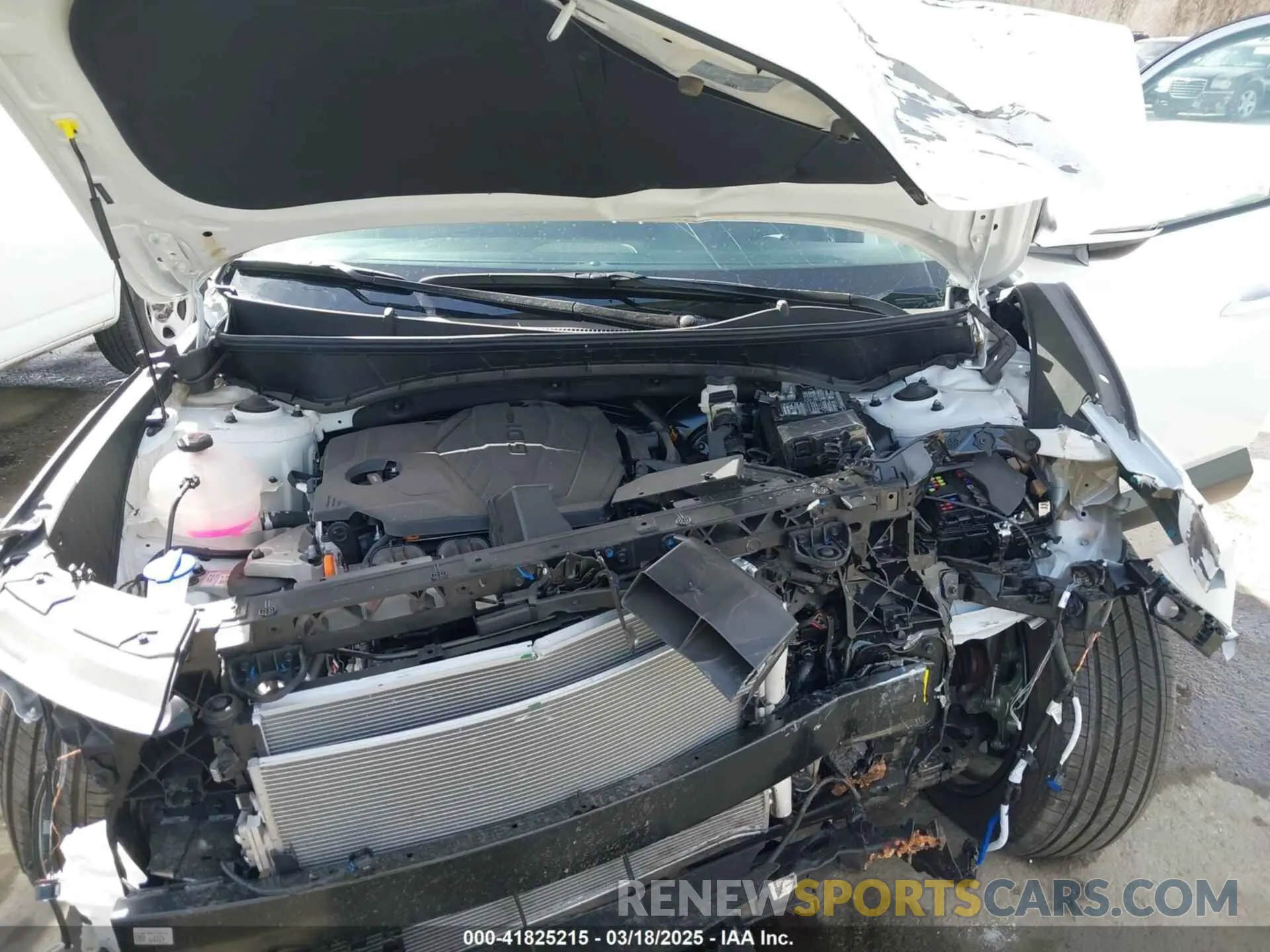 10 Photograph of a damaged car 5NMJFCDE4RH351498 HYUNDAI TUCSON 2024