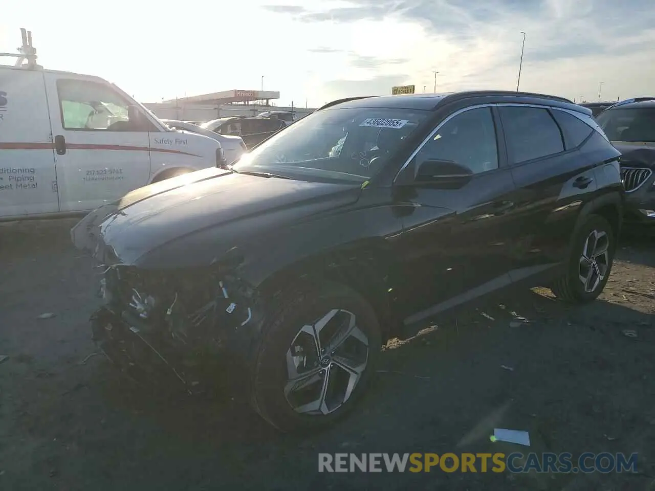 1 Photograph of a damaged car 5NMJFCDE4RH377812 HYUNDAI TUCSON 2024