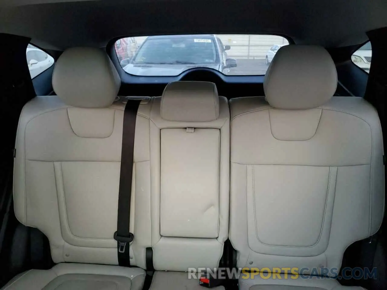 10 Photograph of a damaged car 5NMJFCDE5RH334967 HYUNDAI TUCSON 2024