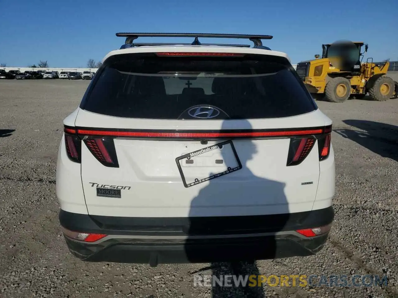 6 Photograph of a damaged car 5NMJFCDE5RH373851 HYUNDAI TUCSON 2024