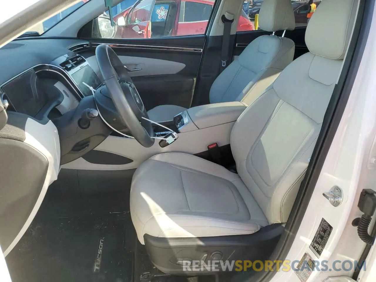 7 Photograph of a damaged car 5NMJFCDE5RH373851 HYUNDAI TUCSON 2024
