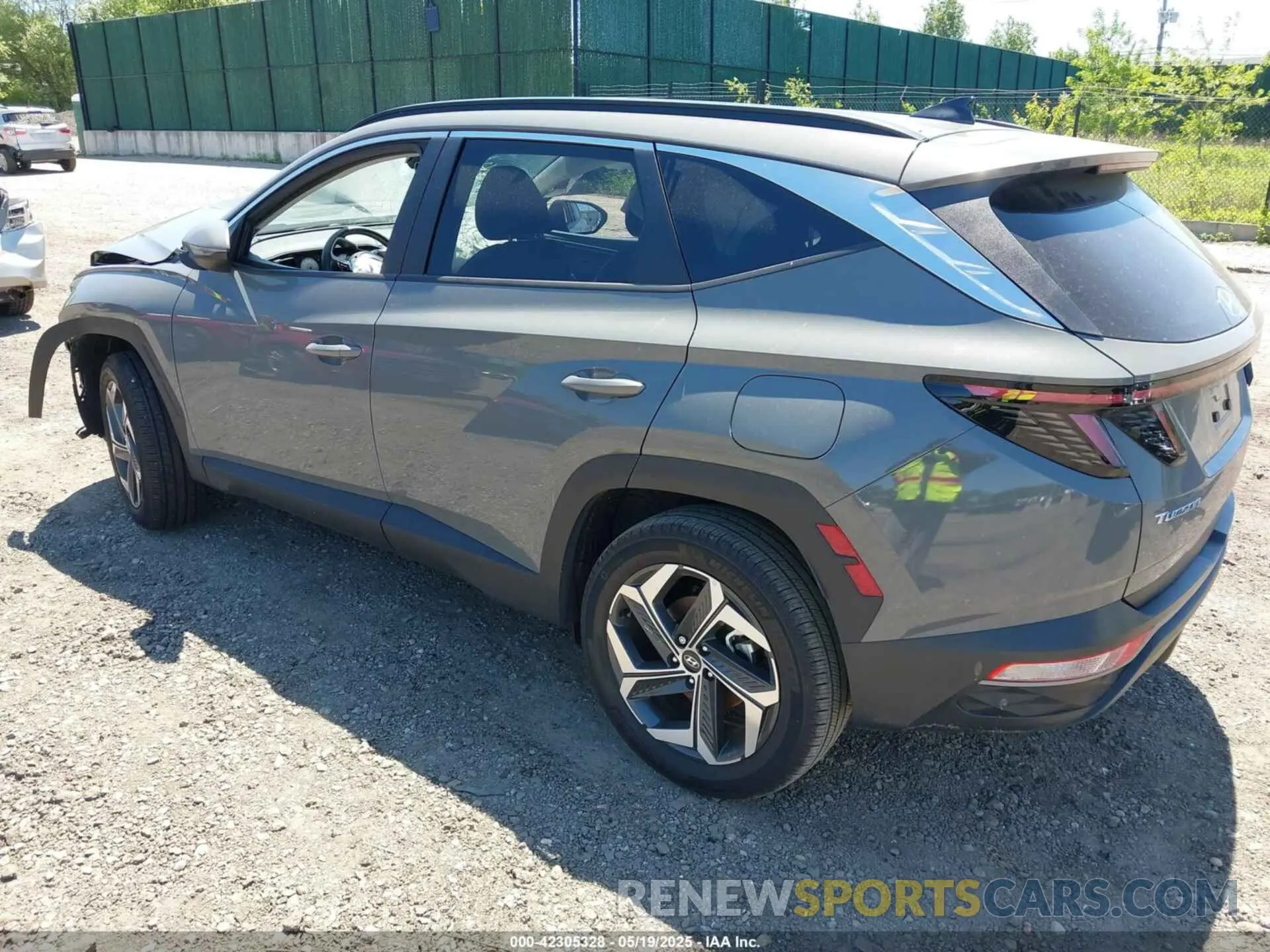 3 Photograph of a damaged car 5NMJFCDE8RH366683 HYUNDAI TUCSON 2024