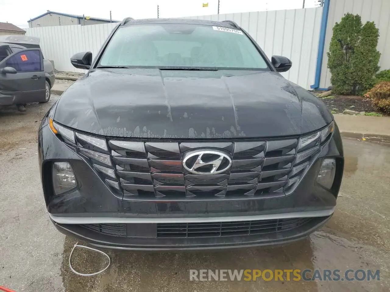 5 Photograph of a damaged car 5NMJFCDE9RH322613 HYUNDAI TUCSON 2024