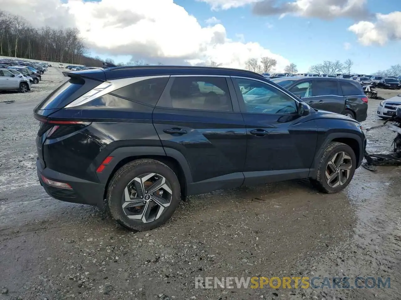 3 Photograph of a damaged car 5NMJFCDEXRH405807 HYUNDAI TUCSON 2024