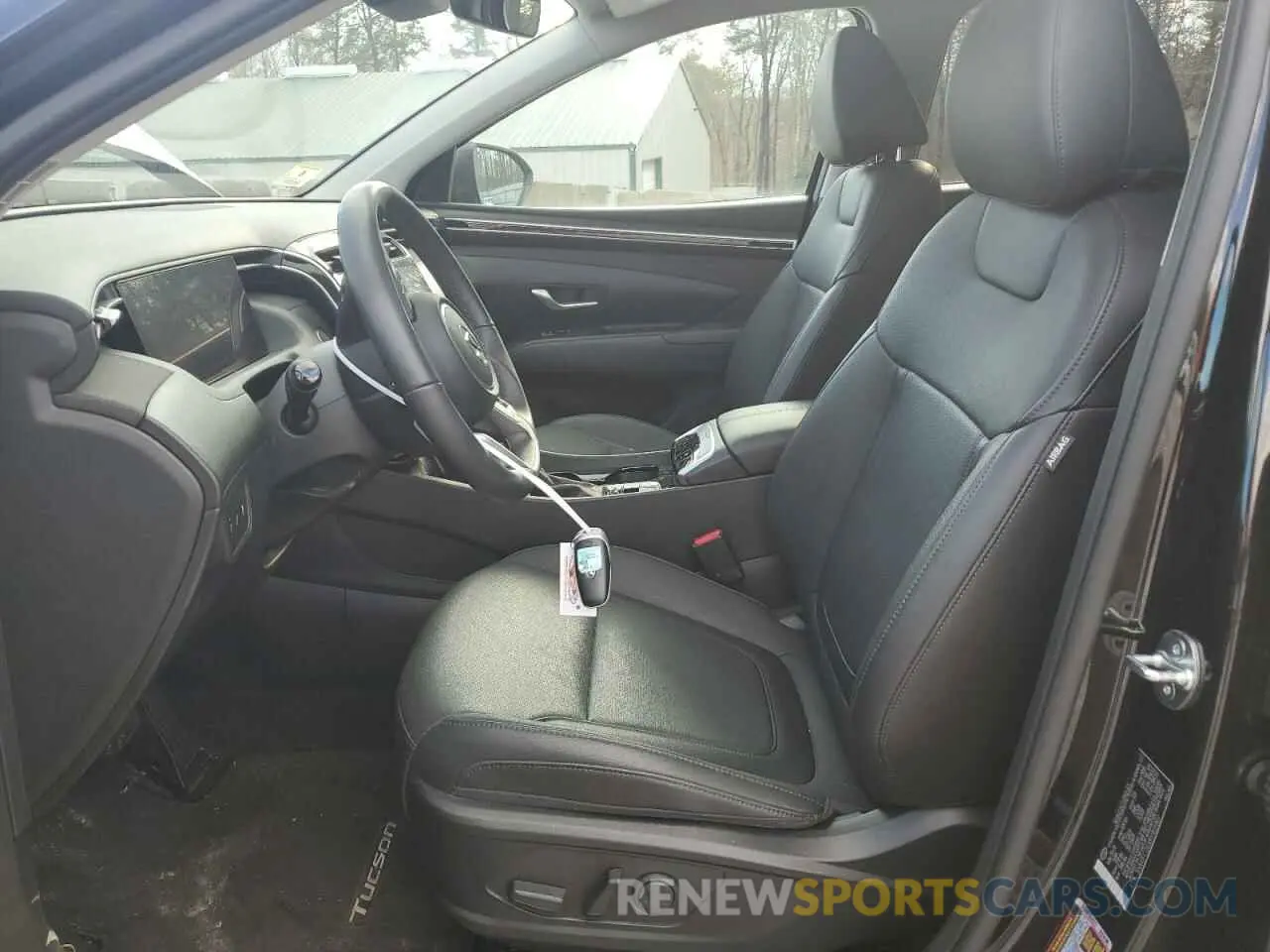 7 Photograph of a damaged car 5NMJFCDEXRH405807 HYUNDAI TUCSON 2024