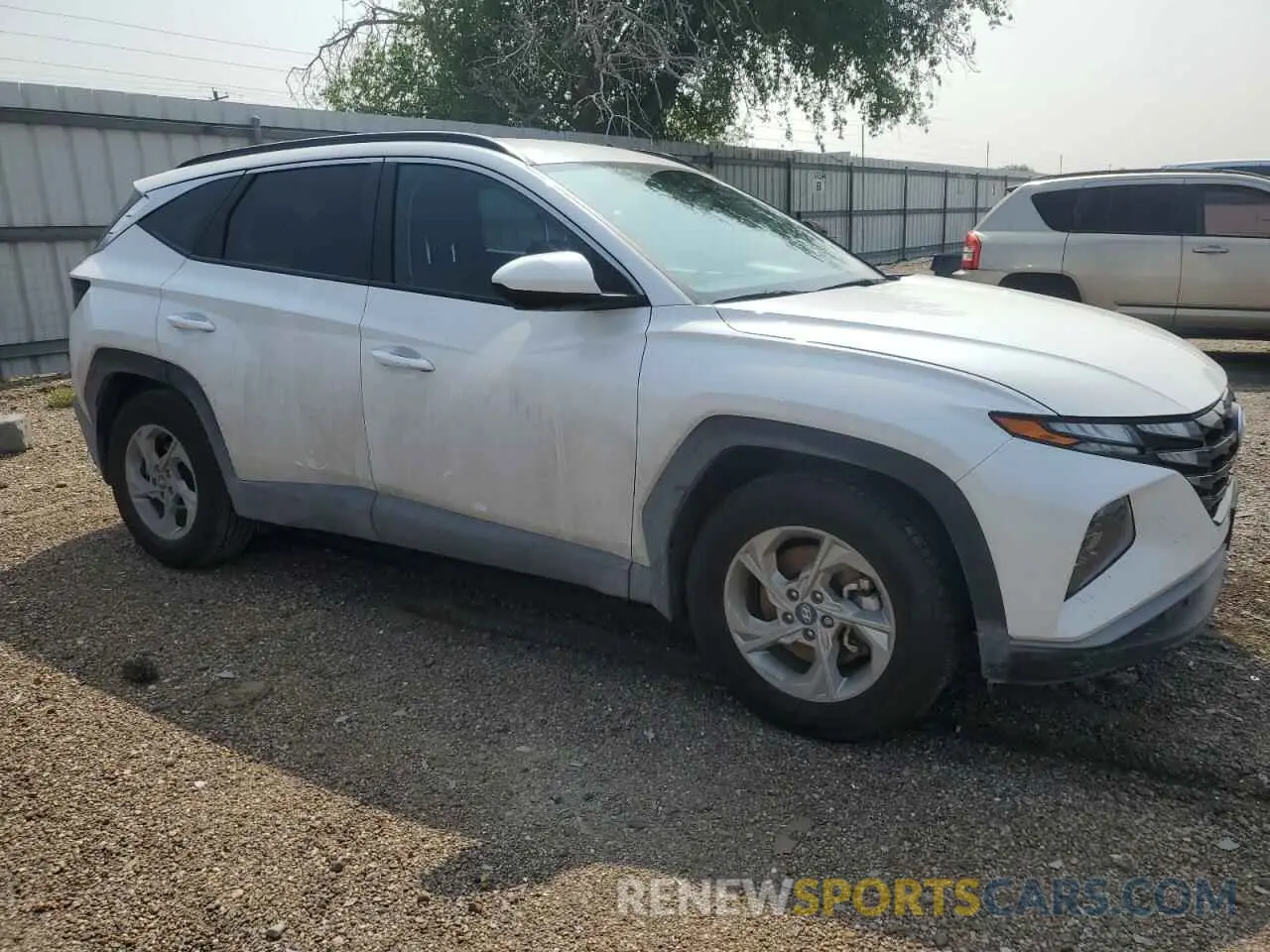 4 Photograph of a damaged car KM8JB3DE2RU282682 HYUNDAI TUCSON 2024