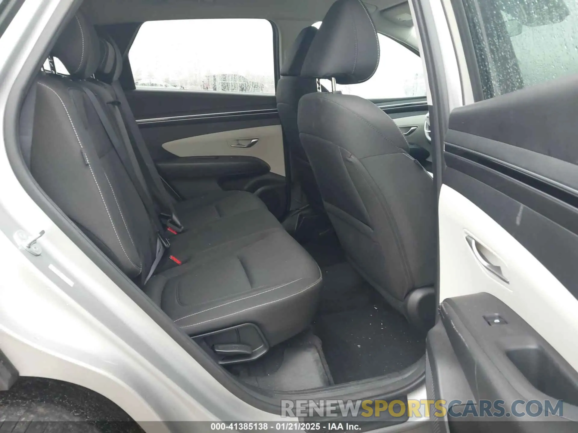 8 Photograph of a damaged car KM8JB3DE6RU297282 HYUNDAI TUCSON 2024