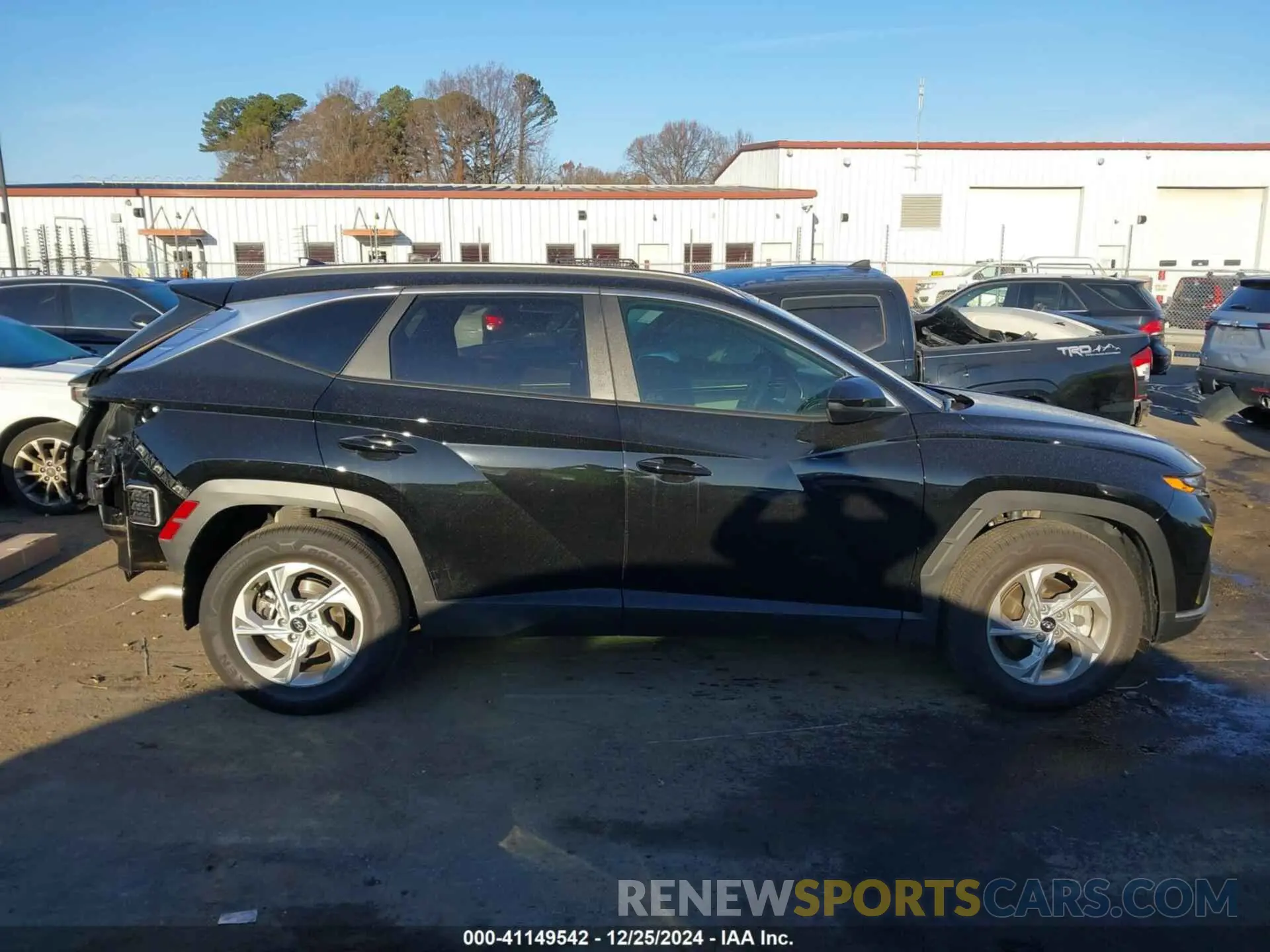 14 Photograph of a damaged car KM8JB3DE8RU304992 HYUNDAI TUCSON 2024
