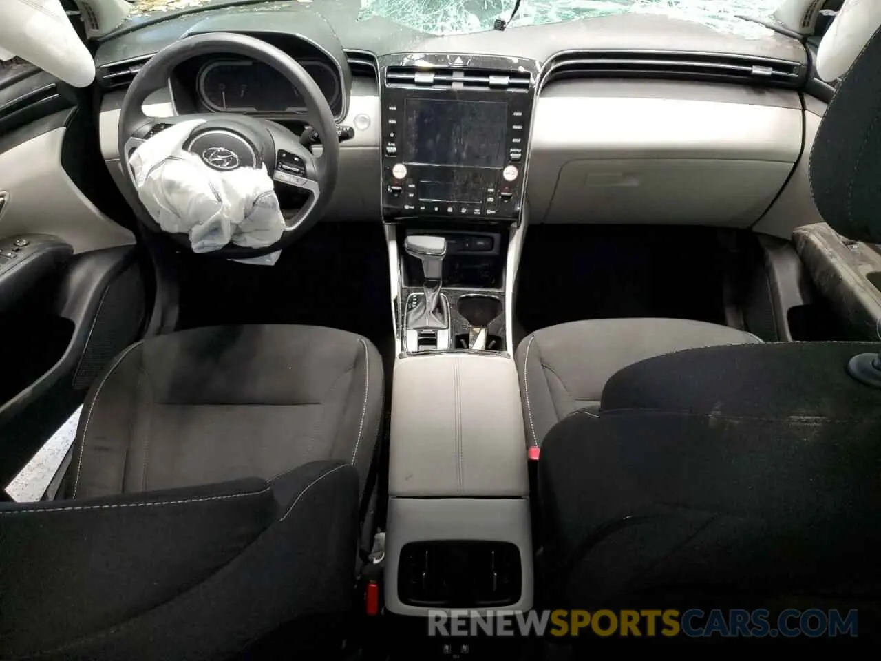 8 Photograph of a damaged car KM8JB3DEXRU304489 HYUNDAI TUCSON 2024