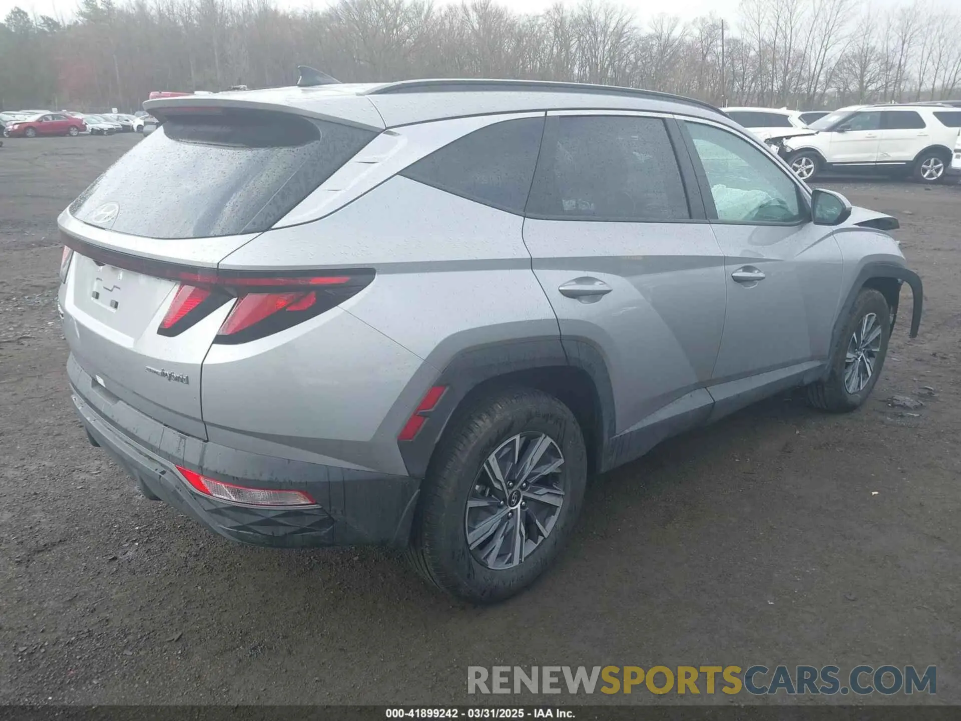 4 Photograph of a damaged car KM8JBCC16RU208047 HYUNDAI TUCSON 2024