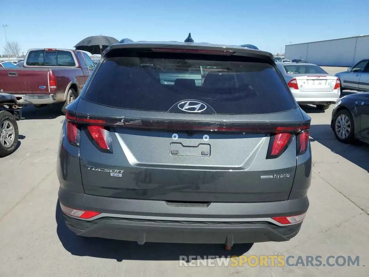 6 Photograph of a damaged car KM8JBCD11RU202804 HYUNDAI TUCSON 2024