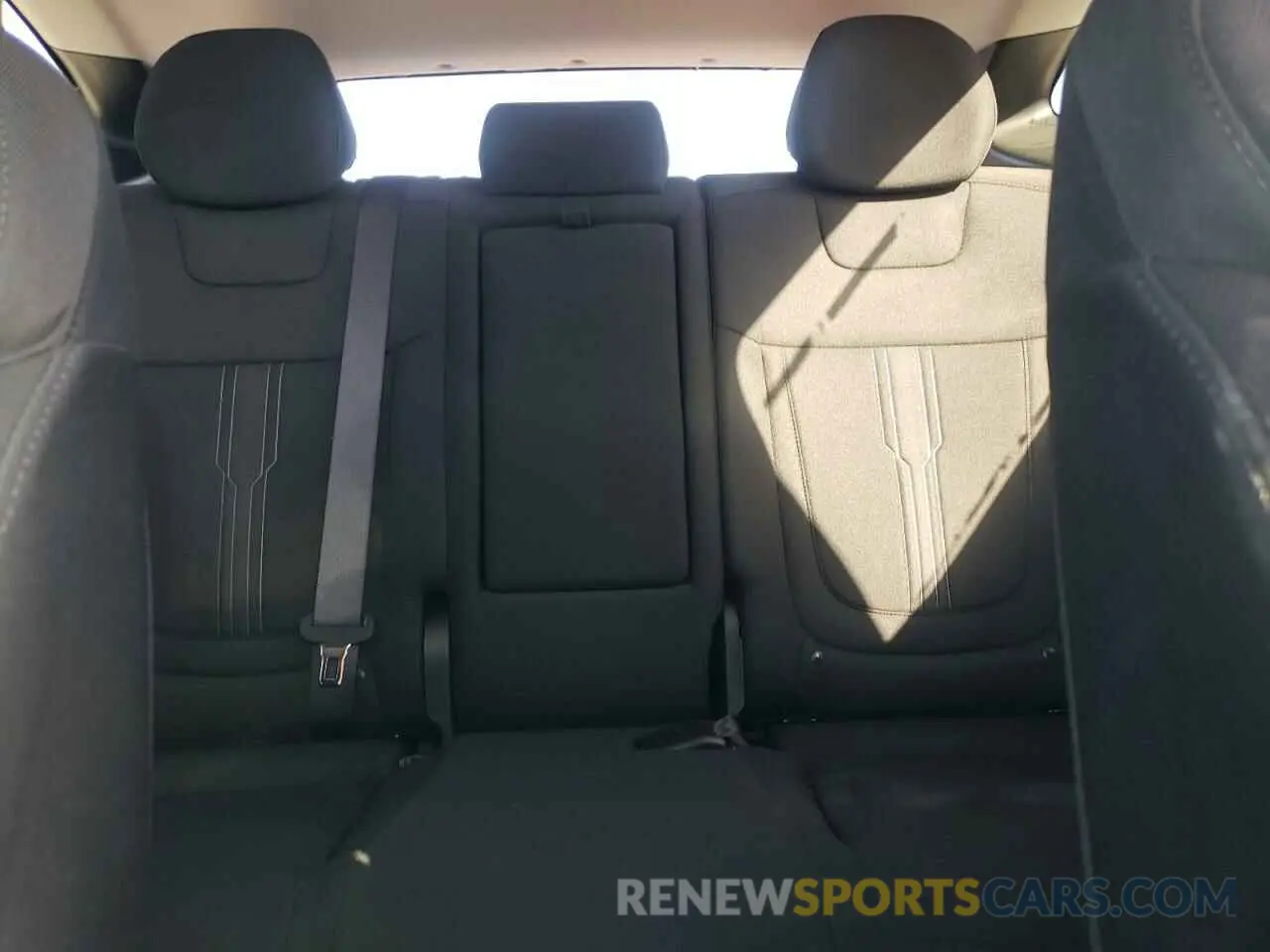 10 Photograph of a damaged car KM8JBCD12RU221779 HYUNDAI TUCSON 2024