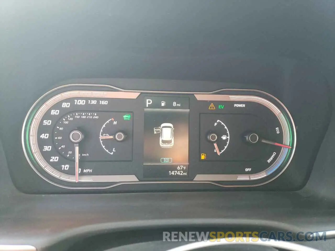 9 Photograph of a damaged car KM8JBCD12RU221779 HYUNDAI TUCSON 2024