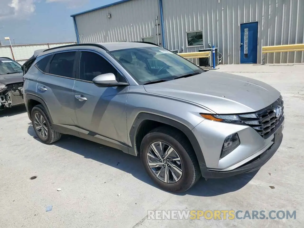 4 Photograph of a damaged car KM8JBCD13RU224271 HYUNDAI TUCSON 2024