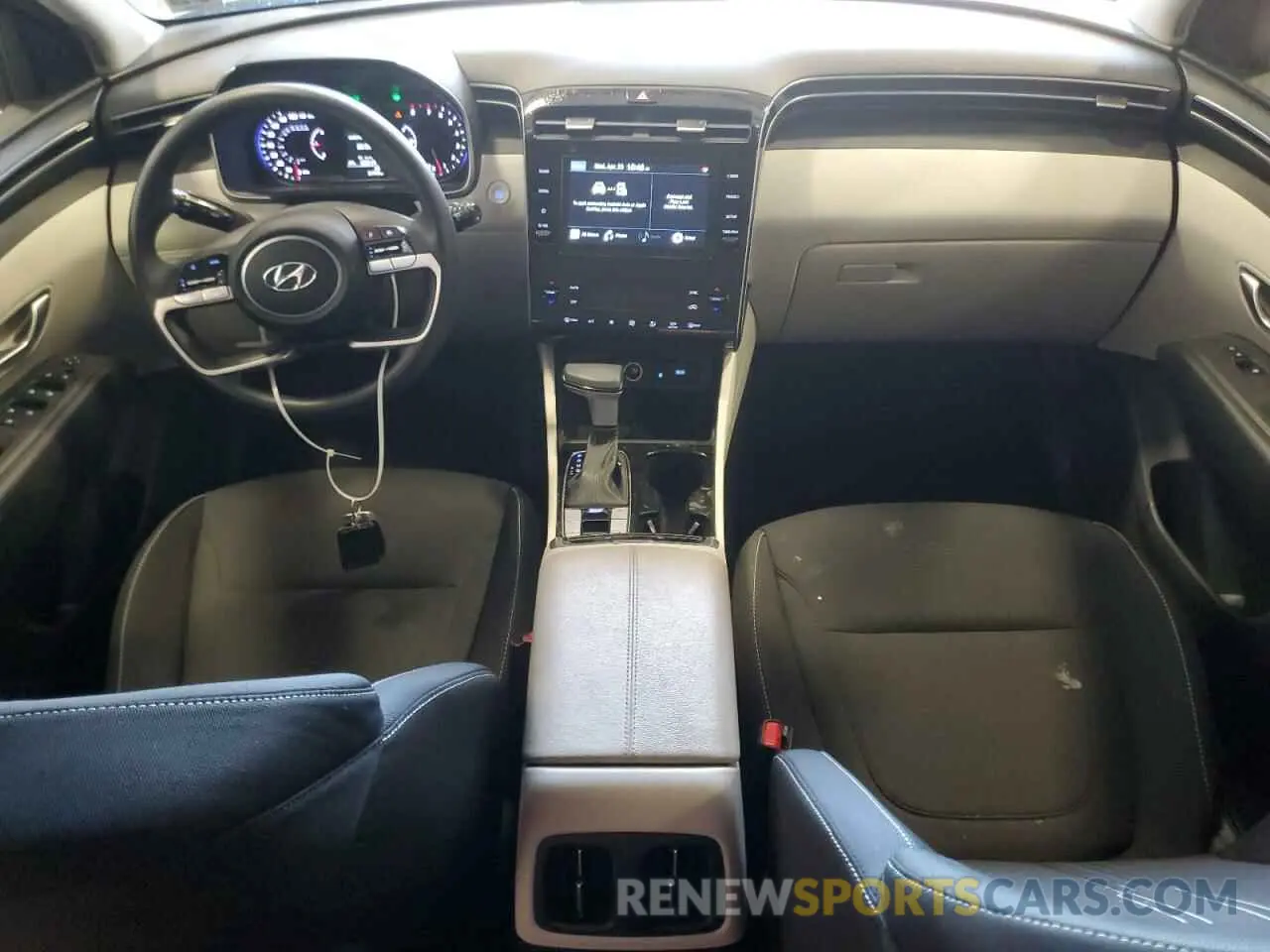 8 Photograph of a damaged car KM8JBCDE0RU336187 HYUNDAI TUCSON 2024