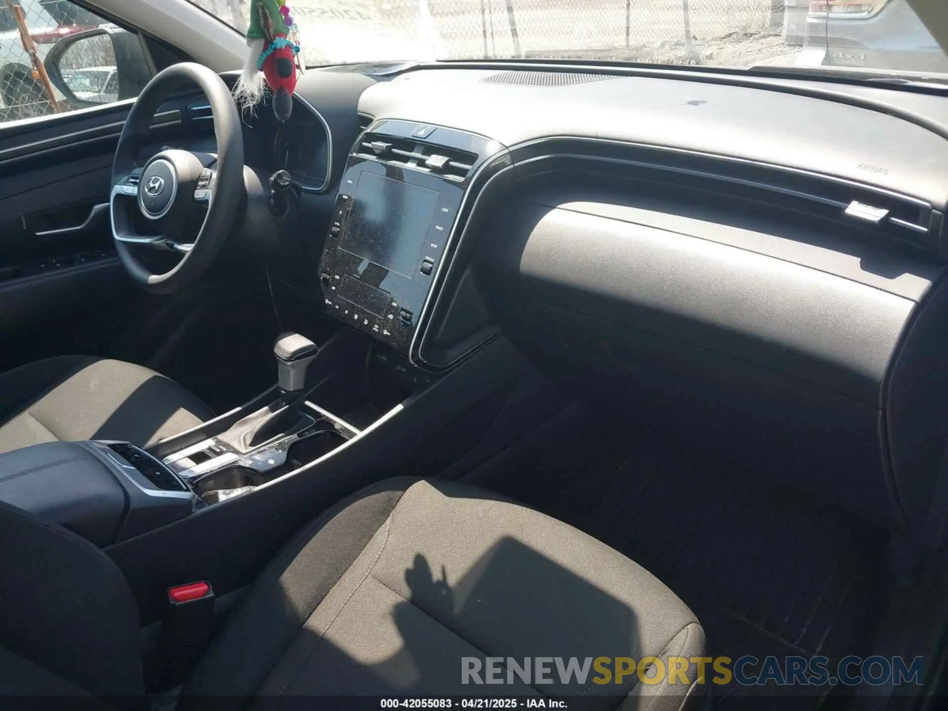 5 Photograph of a damaged car KM8JBCDE4RU272901 HYUNDAI TUCSON 2024