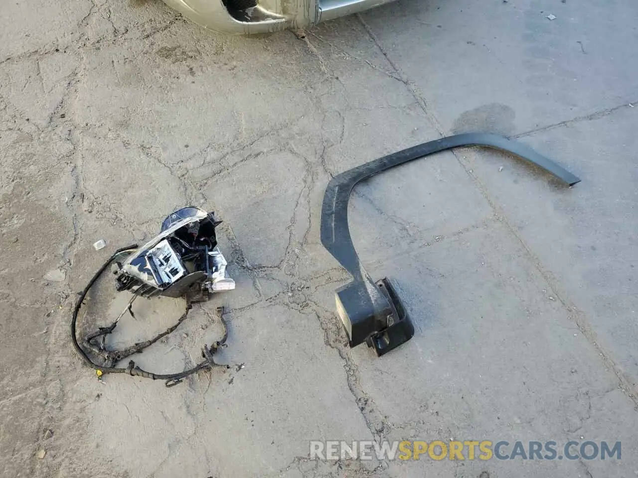 13 Photograph of a damaged car KM8JBCDE4RU291240 HYUNDAI TUCSON 2024