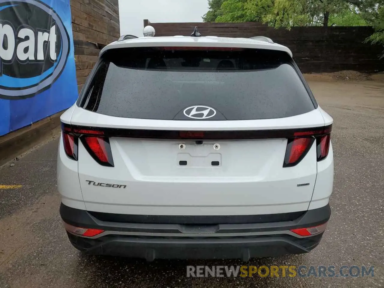 6 Photograph of a damaged car KM8JBCDE4RU327511 HYUNDAI TUCSON 2024