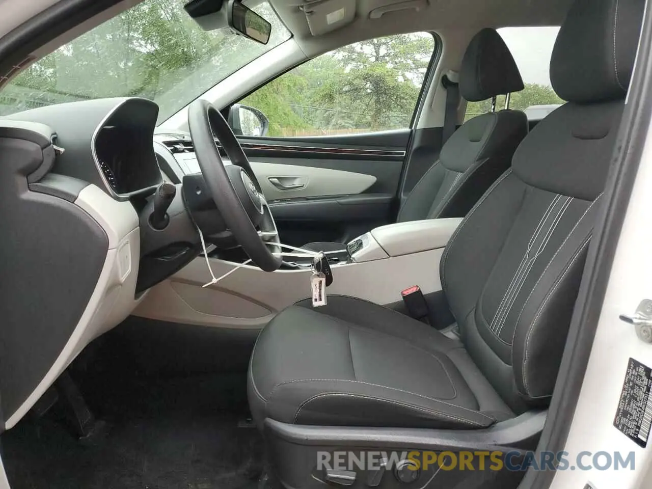 7 Photograph of a damaged car KM8JBCDE4RU327511 HYUNDAI TUCSON 2024
