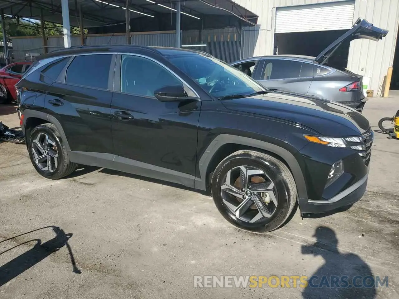 4 Photograph of a damaged car KM8JBDD27RU157706 HYUNDAI TUCSON 2024