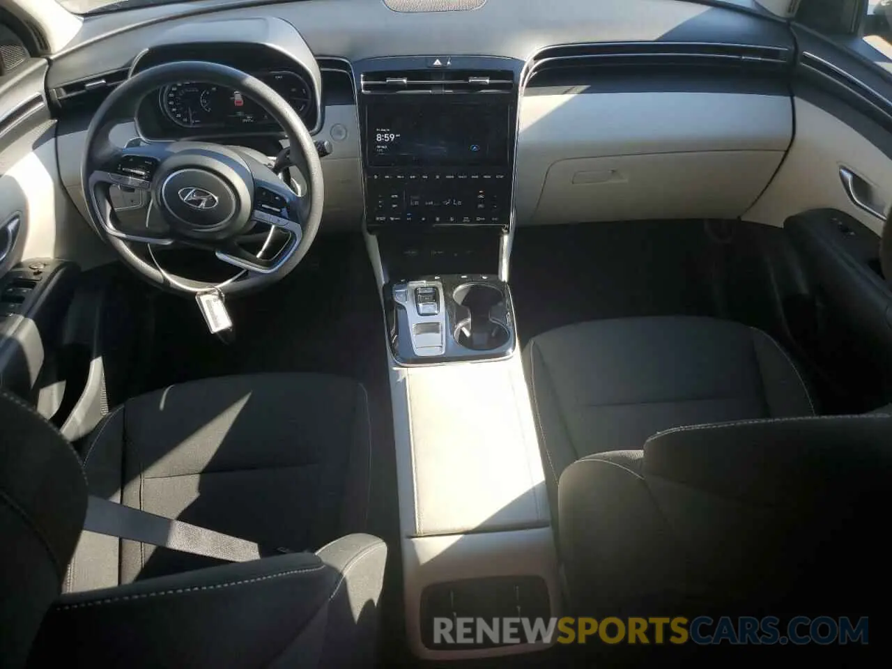 8 Photograph of a damaged car KM8JBDD27RU157706 HYUNDAI TUCSON 2024