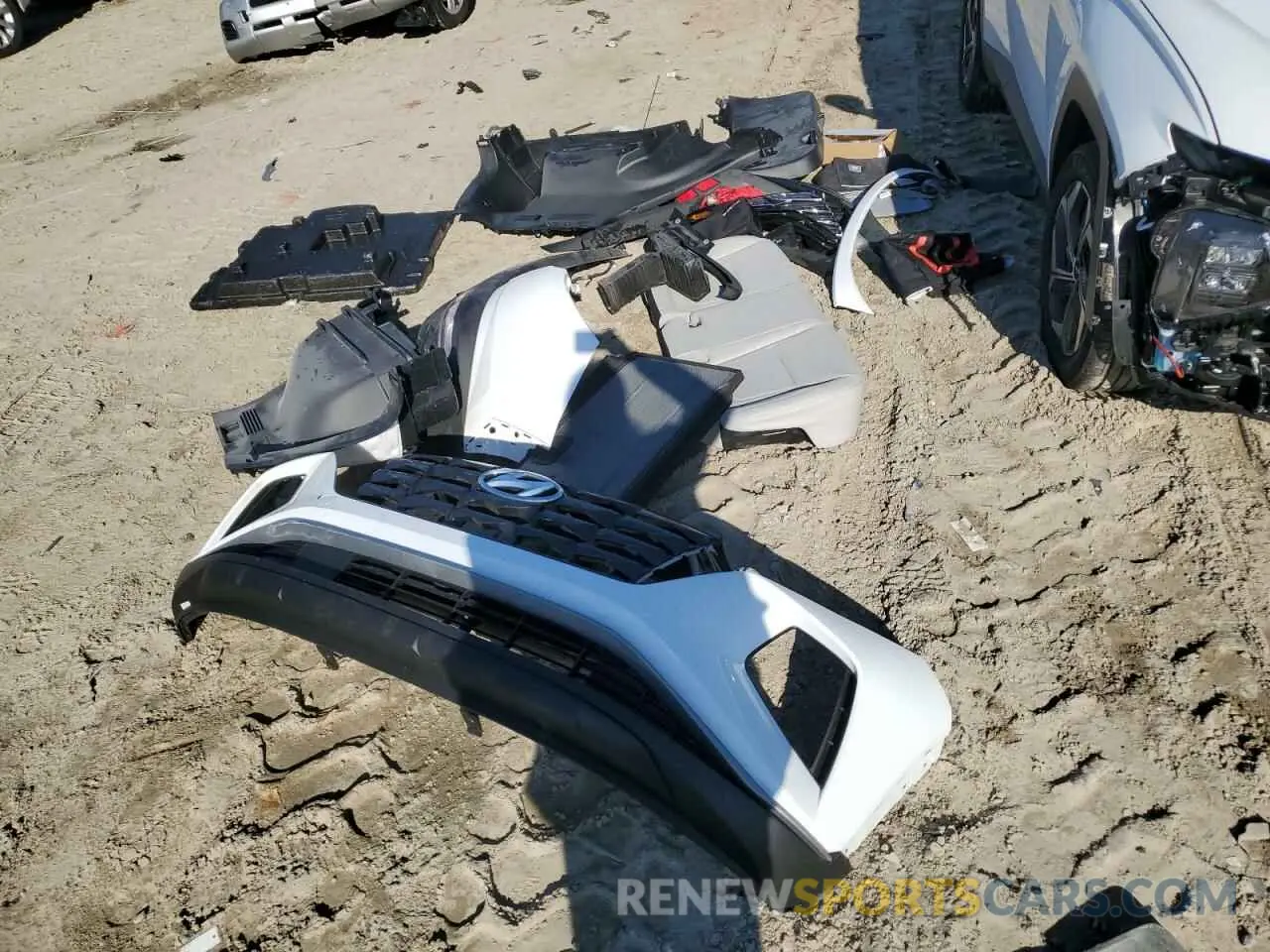13 Photograph of a damaged car KM8JCCD12RU229961 HYUNDAI TUCSON 2024